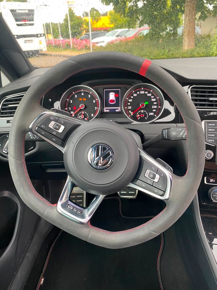 Golf 7 GTI Clubsport in Schenefeld