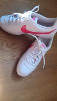 Nike Damensneaker  quasi  Neu in Gr 38.5 Hessen - Weiterstadt Vorschau