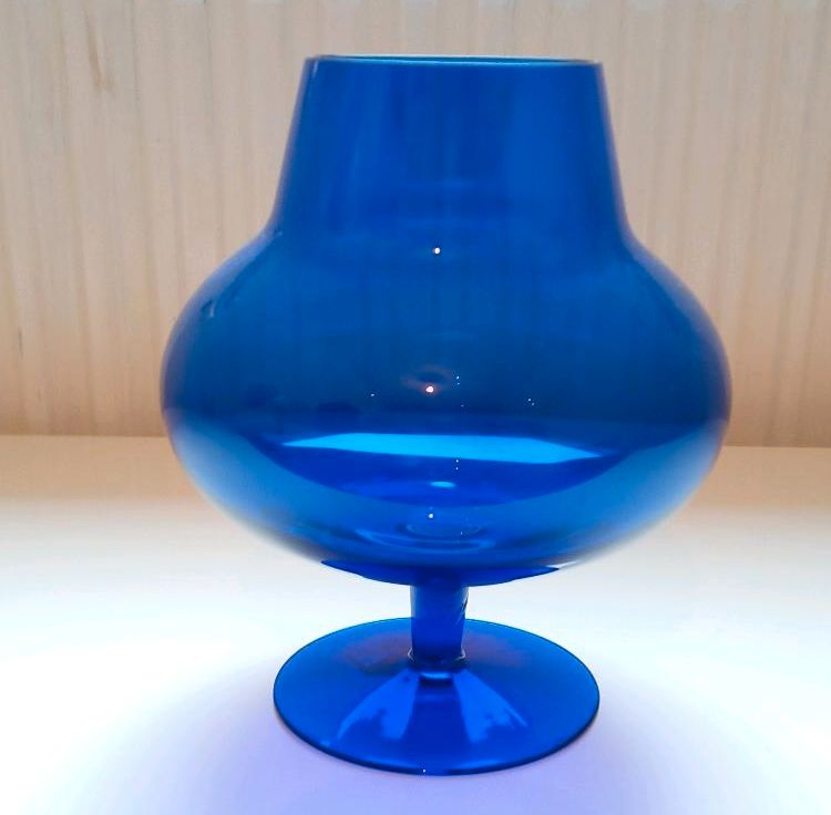Vase Lausitzer Glas Buntglas DDR mundgeblasen in Weißwasser