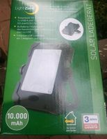 Solar-Ladegerät Powerbank Strahler Camping Urlaub Outdoor Niedersachsen - Oldenburg Vorschau