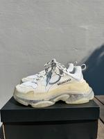 Balenciaga Triple S Düsseldorf - Pempelfort Vorschau