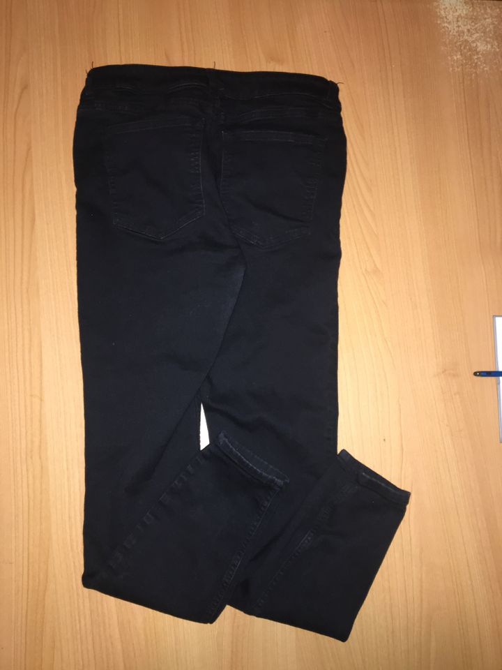 Jeans Stretch  Damen Schwarz 5 Pocket Skinny GR.42 H&M* in Leipzig