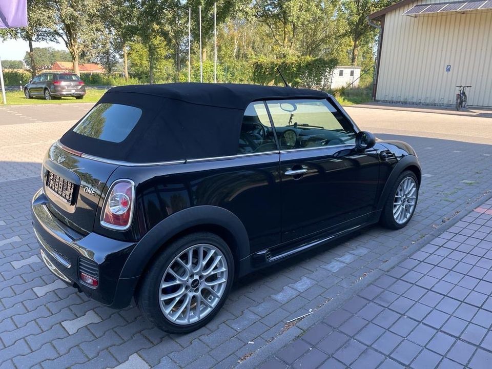 Mini One Cabrio - John Cooper Works JCW in Ahaus