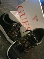 Guess Sneaker in 38 Kr. München - Neubiberg Vorschau