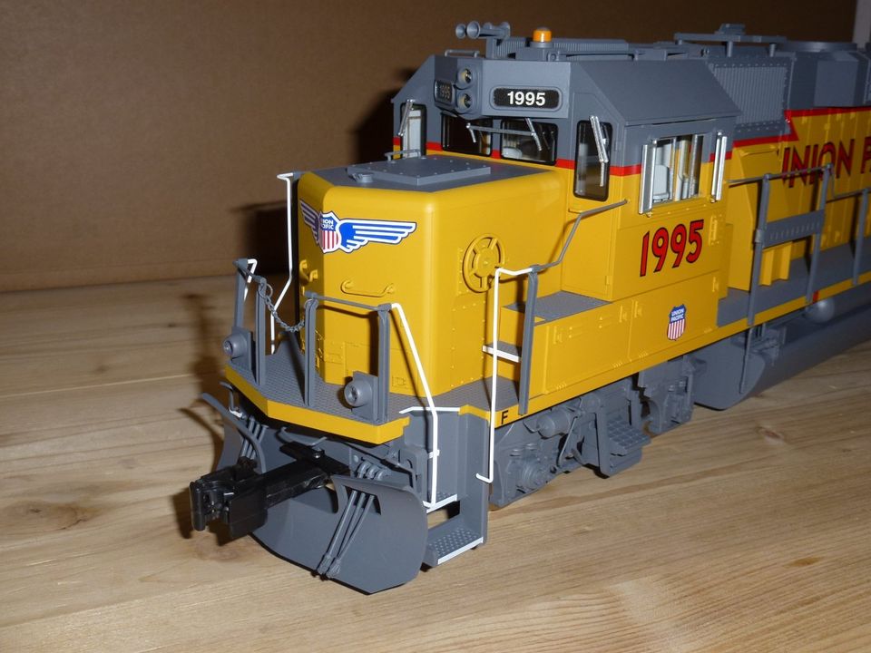 American Mainline GP60 Union Pacific gelb grau 1:29 in Brüggen