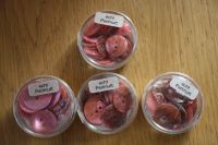 2 Ds.Perlmutt-Knüpfe, 2-Loch,rosa, 20 mm u. 15 mm ,  5,00 Euro Nordrhein-Westfalen - Kleve Vorschau