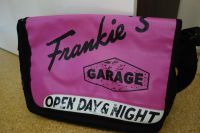 Frankie´s Garage Tasche Umhängetasche Messenger Bag Uni Schule Frankfurt am Main - Nieder-Eschbach Vorschau