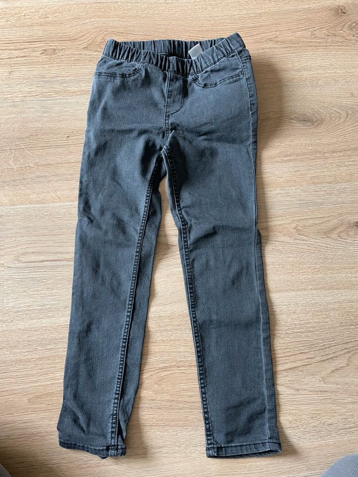 Jeans jeggings Jersey treggings 116 schwarz Glitzer Mädchen H&M in Bad Freienwalde
