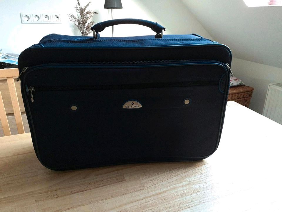 Samsonite-Koffer H/B/T = 33cm/53cm/18,5cm, gepflegter Zustand in Bad Nenndorf