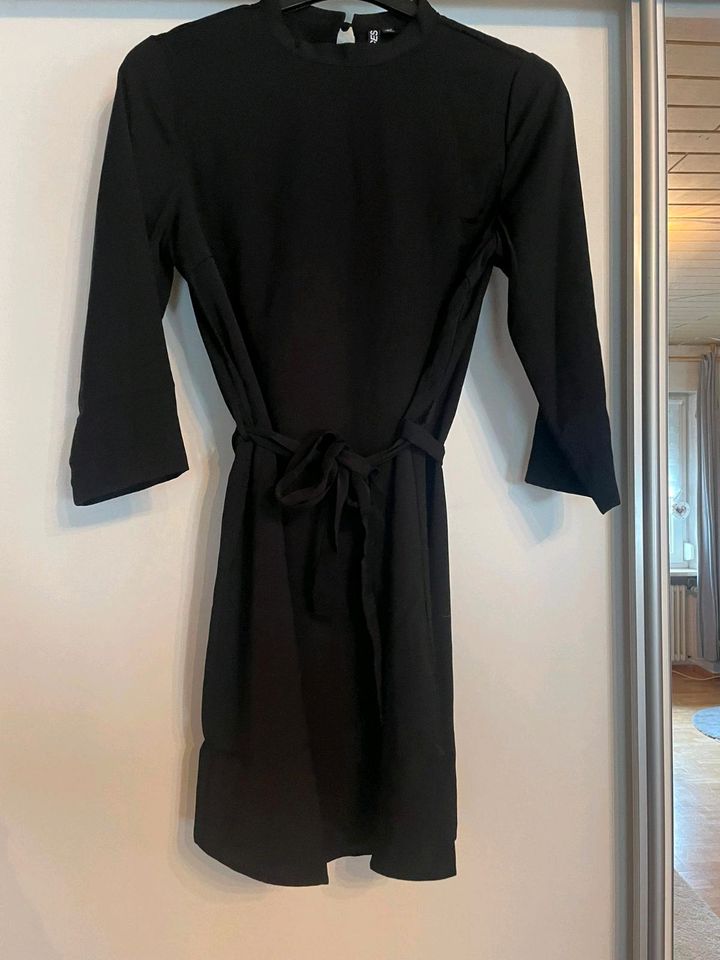 Tolles ,neues , schwarzes Kleid in Waldshut-Tiengen