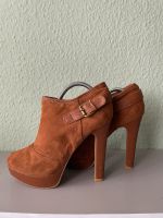 High heels Gr. 39 Braun Wildleder Optik Saarland - Schmelz Vorschau