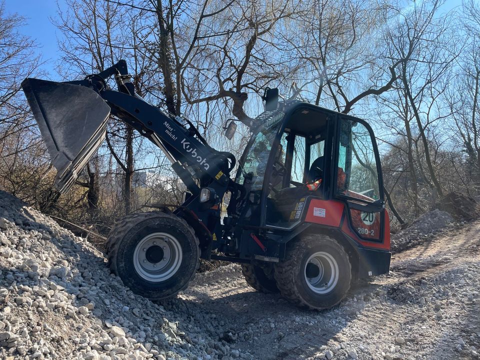 Radlader mieten, RT280, 2.5t, Kubota, Baumaschinen, Radlader in Euskirchen