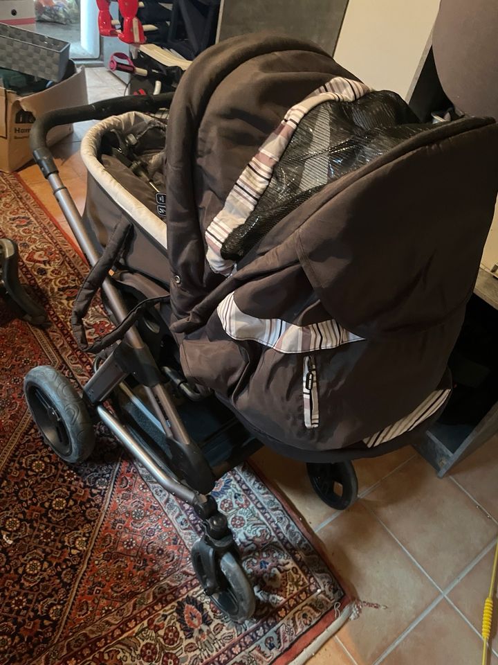 Kinderwagen in braun mit Schale, oder als Buggy in Hamminkeln