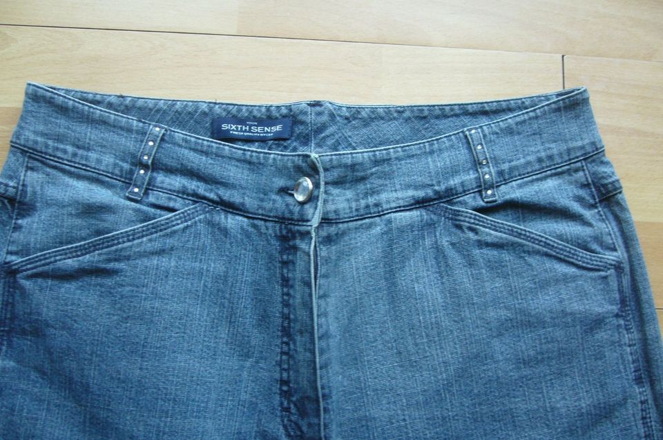 Damenhose - Stretch- Jeans  mit Straßsteinchen - grau / schwarz in Hage