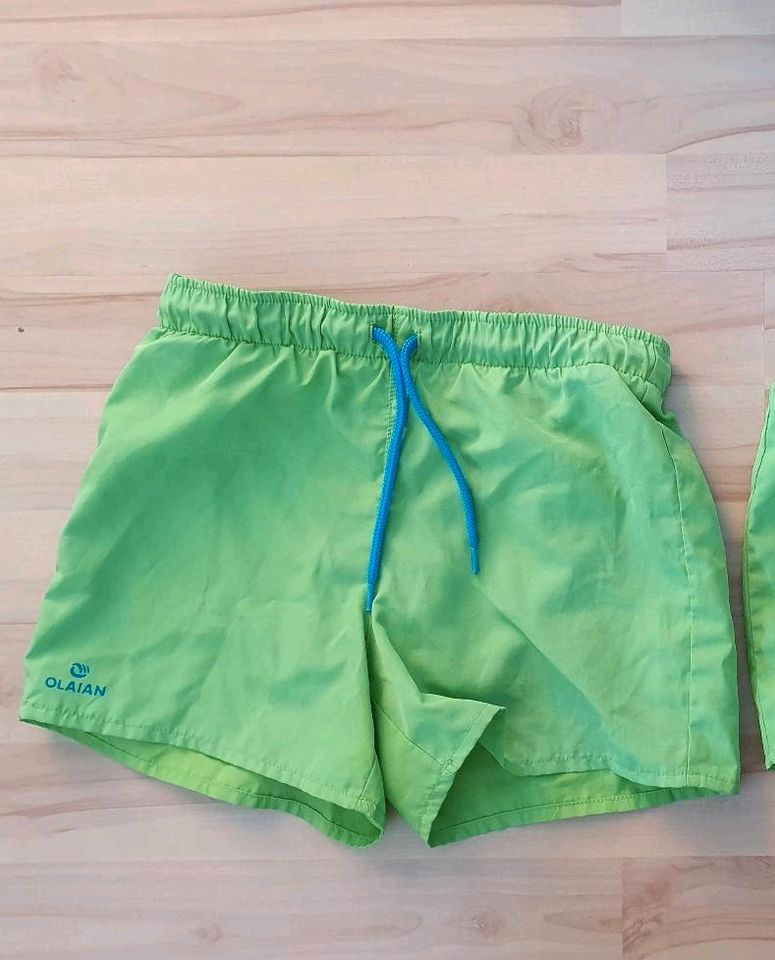 Badehose Badeshorts Gr. 122/128 in Aschaffenburg