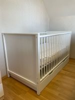 Babybett weiß inklusive Matratze neuwertig Nordrhein-Westfalen - Hörstel Vorschau
