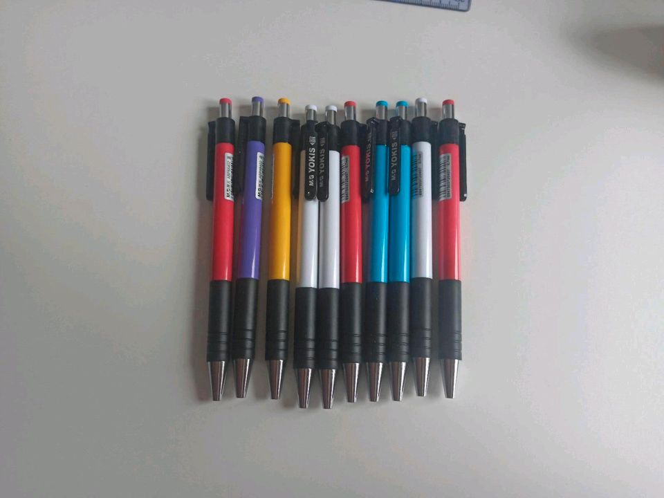 Kugelschreiber blau NEU 10 Stücke mit Ersatz in Aachen