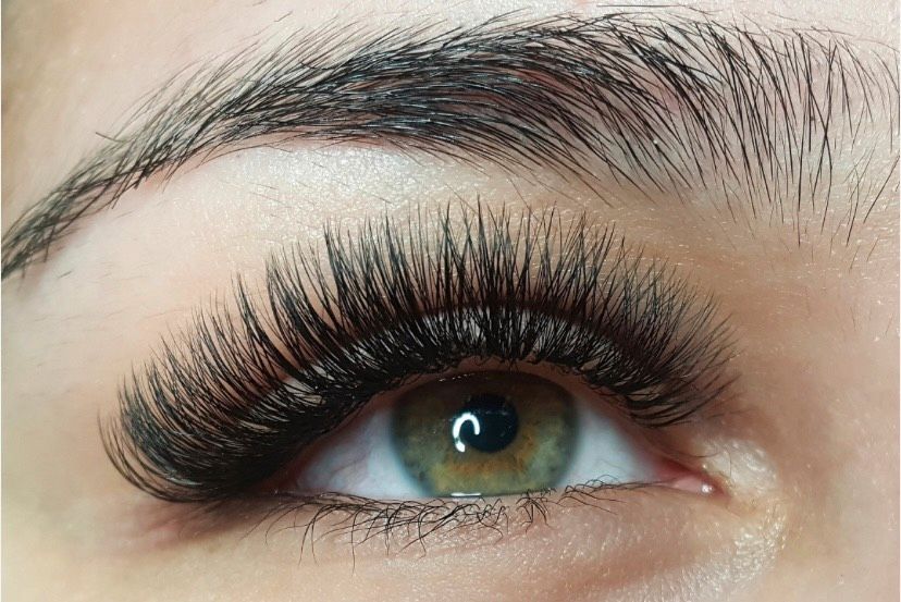 Professionelle Wimpernverlängerung in Leipzig