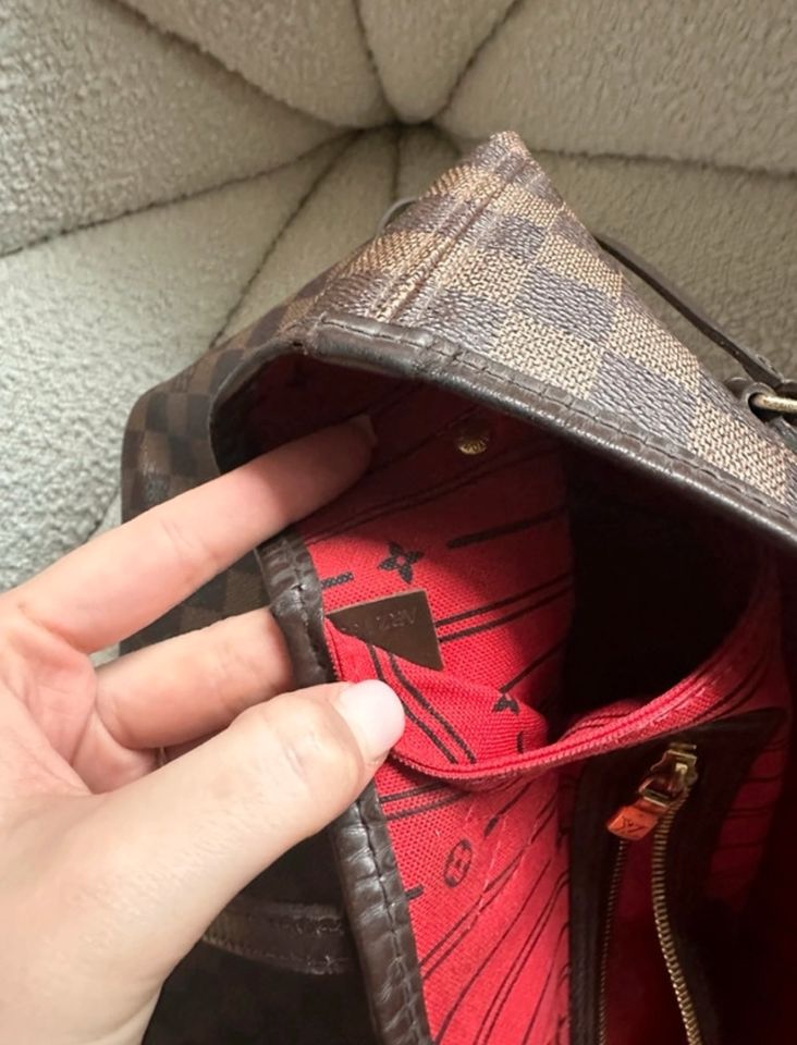 Louis Vuitton Neverfull MM in Düsseldorf