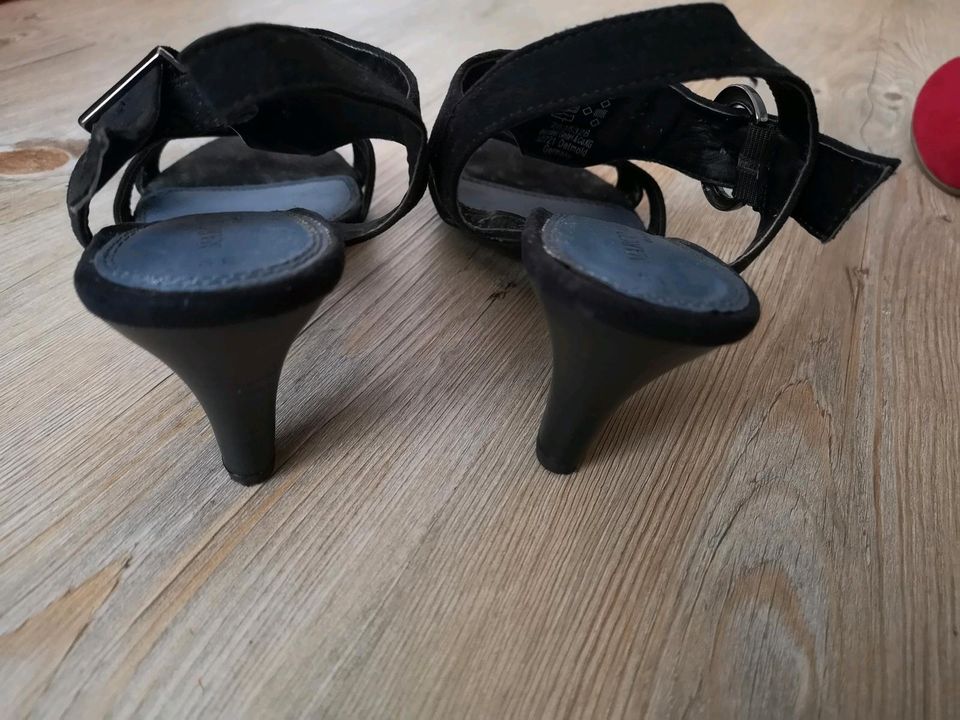 Sandaletten Marco Tozzi schwarz Größe 39 in Bad Essen