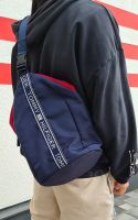 Tommy Hilfiger Crossbody Tasche, wie neu! Hessen - Bad Vilbel Vorschau