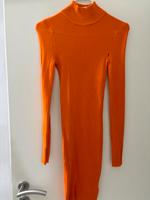 Rollkragen Pullover eng Größe S orange neu NewYorker Vahr - Neue Vahr Nord Vorschau