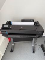 HP DesignJet T120 Plotter DIN A1 inkl. Druckerständer München - Maxvorstadt Vorschau
