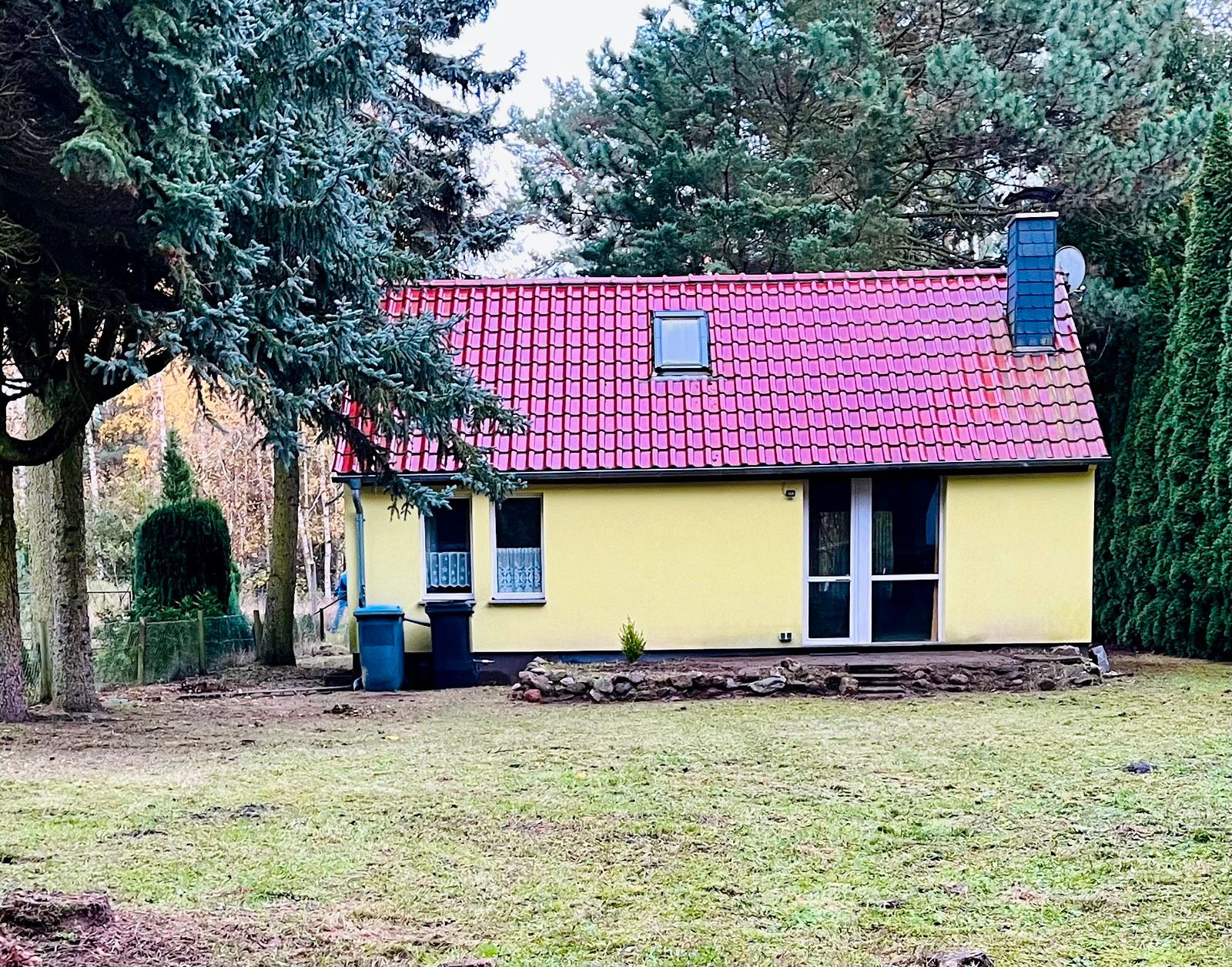Wochenendhaus Ferienwohnung Wochenendgrundstück Grundstück 700qm in