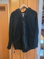tolle Sweatjacke von Tredy Gr. 38 Niedersachsen - Bovenden Vorschau
