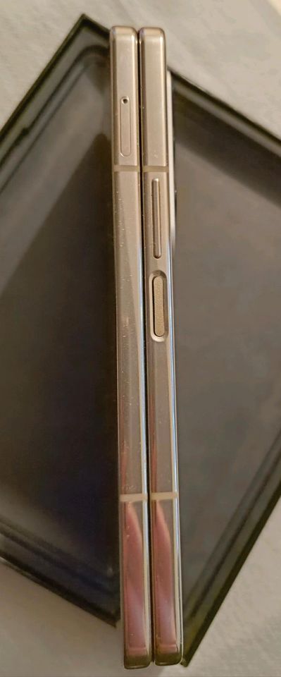 Samsung Galaxy Z Fold 4 600€VB in Kalletal