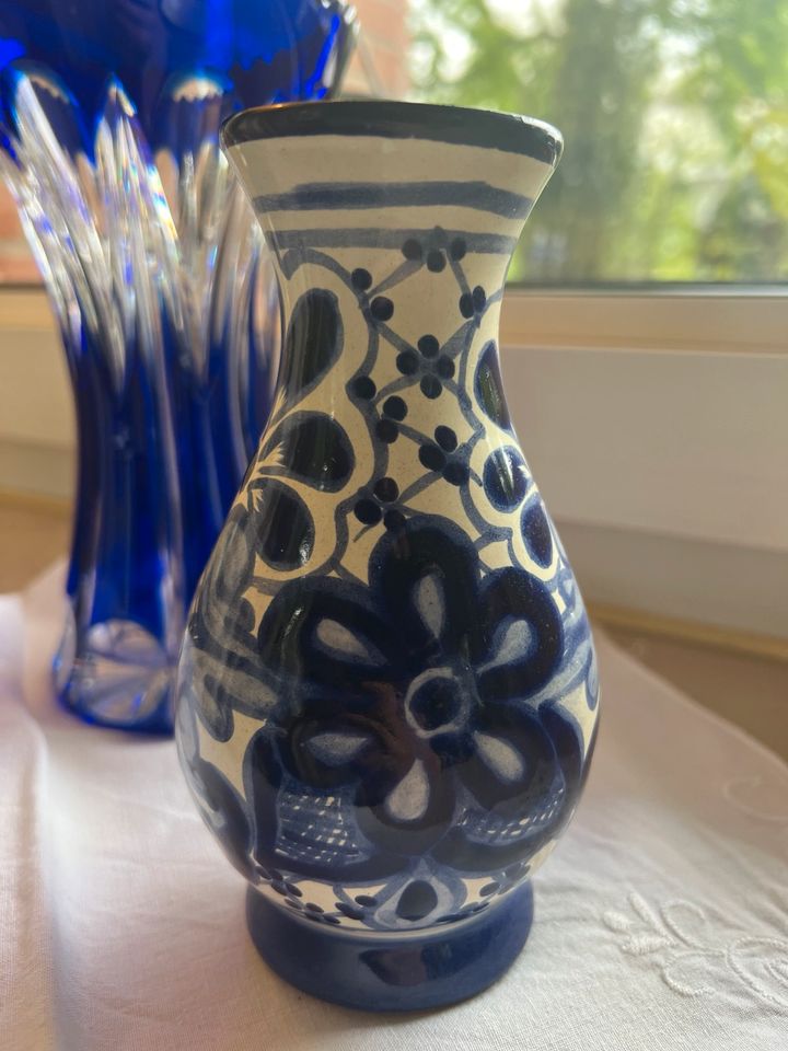 Handbemalte Vase in Krefeld