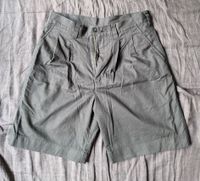 JW Anderson x Uniqlo Cotton Double Pleated Chino Shorts - S Berlin - Neukölln Vorschau