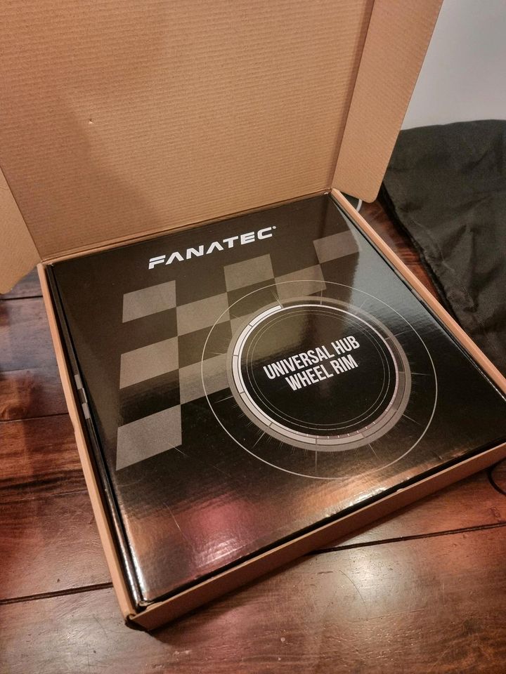 Fanatec Sim racing Lenkrad 320mm 32cm drift clubsport hub in München