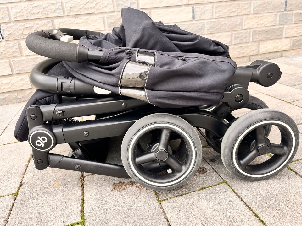 Buggy Kinderwagen gb QBit plus + in Oer-Erkenschwick