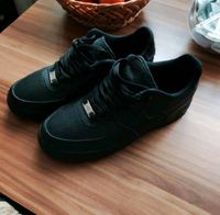 Schuhe Nike gr.40 Nordrhein-Westfalen - Velbert Vorschau