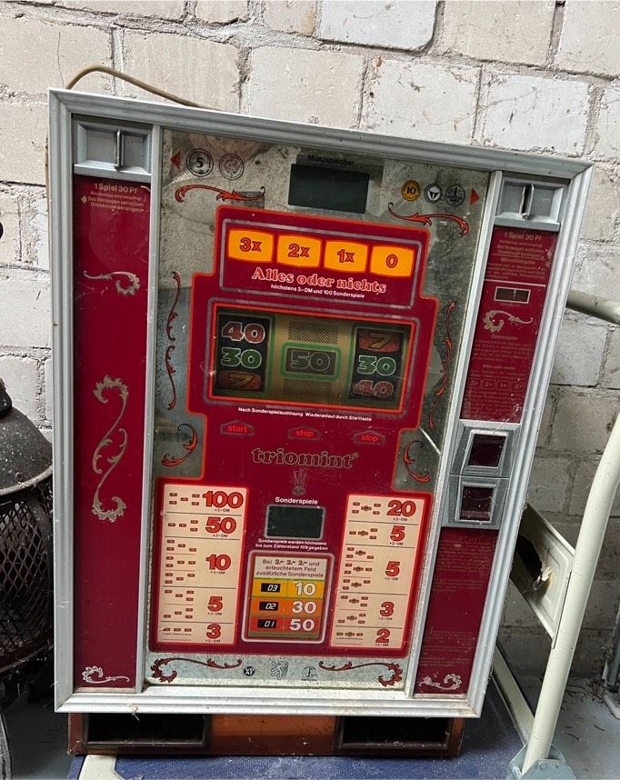 Spielautomat Retro triomint in Sankt Augustin