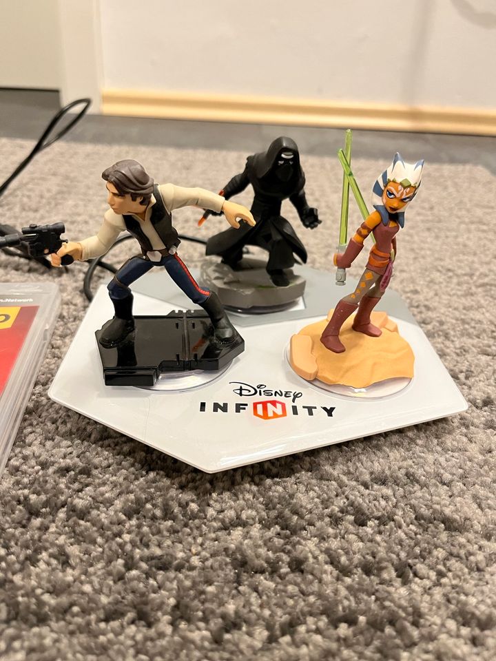 Playstation Ps3 disney Infinity 3.0 Han Solo Ahsoka tano Kylo ren in Duisburg