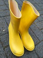 Gummistiefel 37 gelb Stiefel Schuhe Gummi Stiefel Nordrhein-Westfalen - Neuss Vorschau