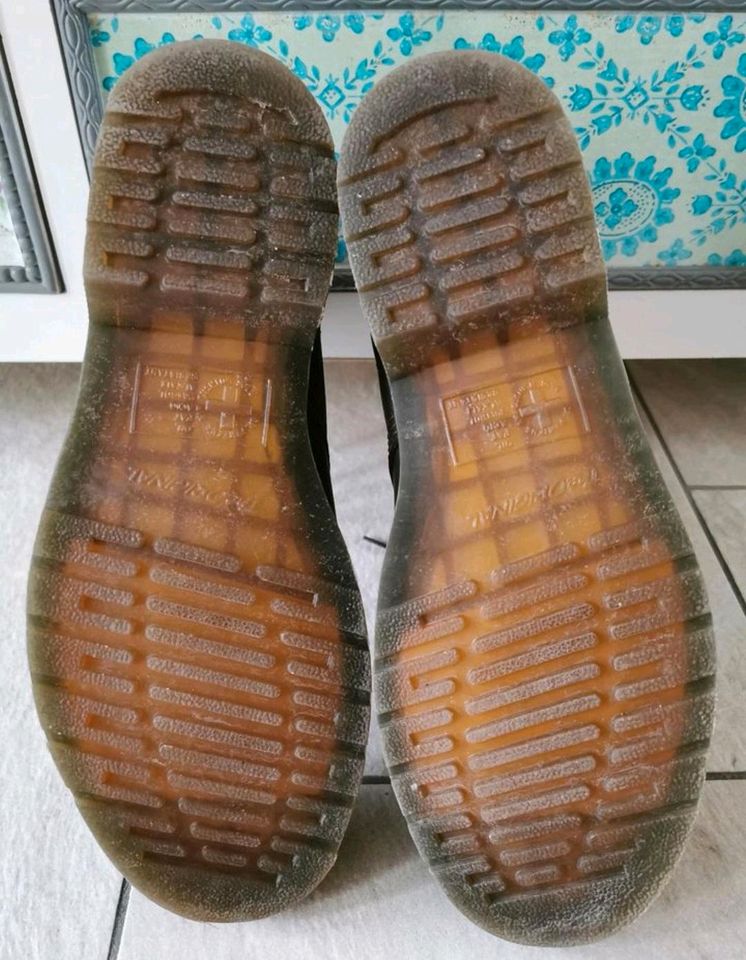 NUR 1x GETRAGENE DR. MARTENS GR. 43 in Ennigerloh