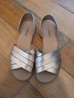 Sandalen Rosegold Divided München - Sendling Vorschau