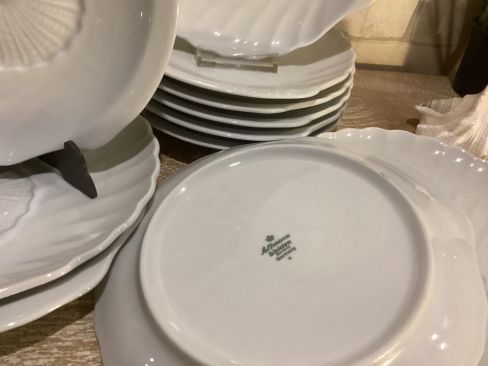 Seltmann Weiden weiß Petrie Heil  Teller Muschel Fischservice in Varel