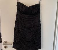 Cocktail Kleid, kleines Schwarzes, S. Oliver, festliches Kleid Duisburg - Duisburg-Süd Vorschau