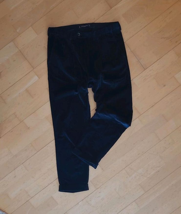 Tommy Hilfiger Cordhose dunkelblau, Gr. 48 in Schauenburg