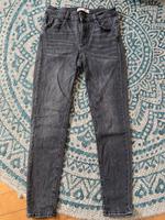 Zara Jeans Skinny Gr.38 neu Thüringen - Saalfeld (Saale) Vorschau