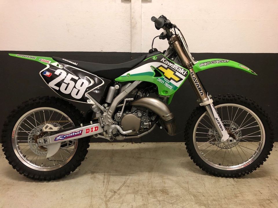 KAWASAKI KX 125 MODELL 2003 aus Sammlung JAMES STEWART EDITION in Eicklingen