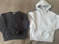 2 Pullover in Gr.134 und 146. H&M Berlin - Wilmersdorf Vorschau