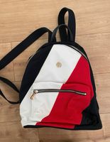 Tommy Hilfiger Rucksack 44x38 cm NEU Dresden - Leubnitz-Neuostra Vorschau