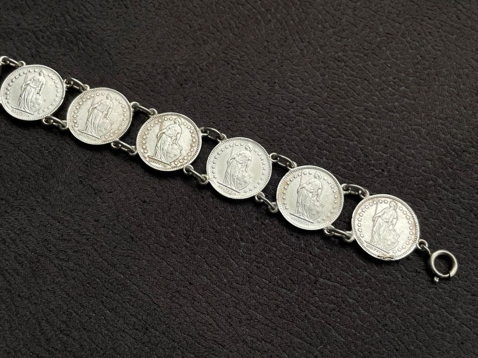 Armband aus 1/2 Franken Silbermünzen 900 Silber in Frankfurt am Main