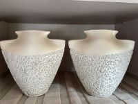 2 große Vasen in creme-perlmutt Nordrhein-Westfalen - Rösrath Vorschau