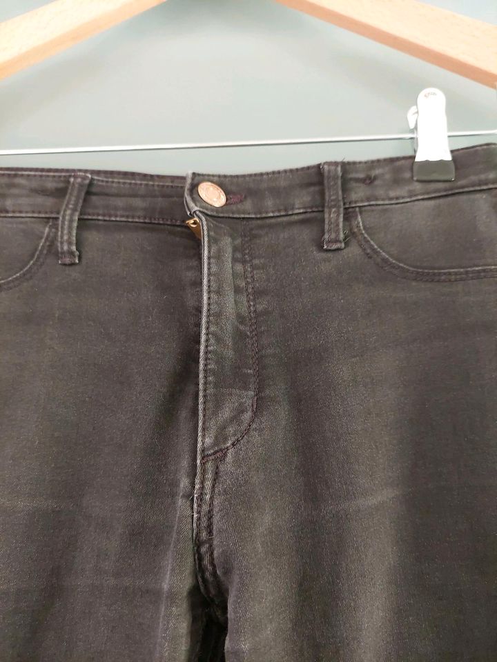 Mädchen Jeans H&M Gr.158 in Reichenwalde